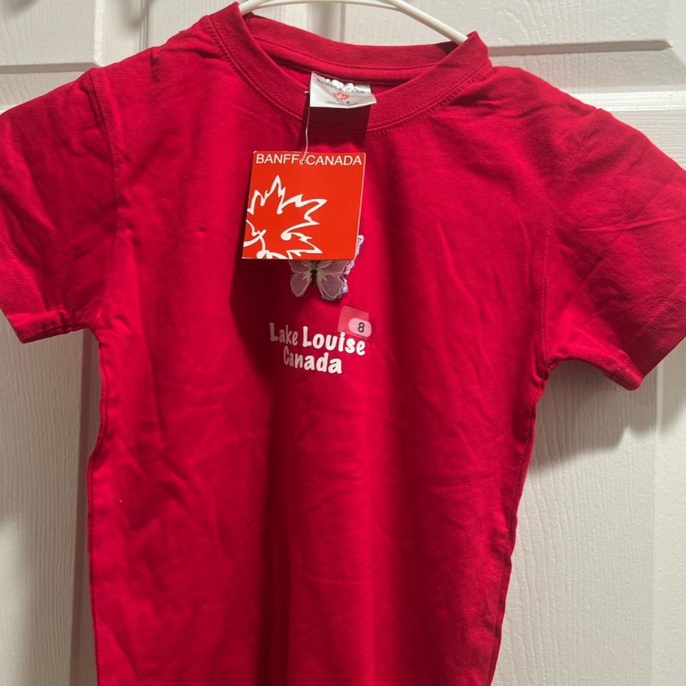 Canada Lake Louise Tee Shirt RedSize 8 girls 100% Cotton new